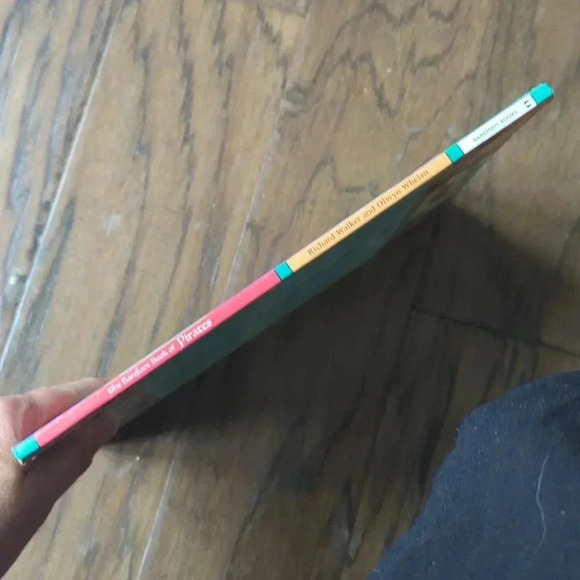 Book of  Pirates - Picture 10 of 10